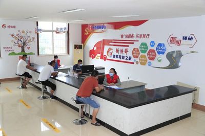 連云港贛榆 “榆快驛”為新就業群體筑“暖心家” 手續代辦服務成亮點